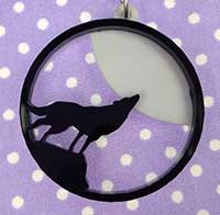 Howling wolf necklace Main Image