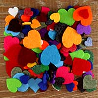 Pack of over 100 small hearts Main Image